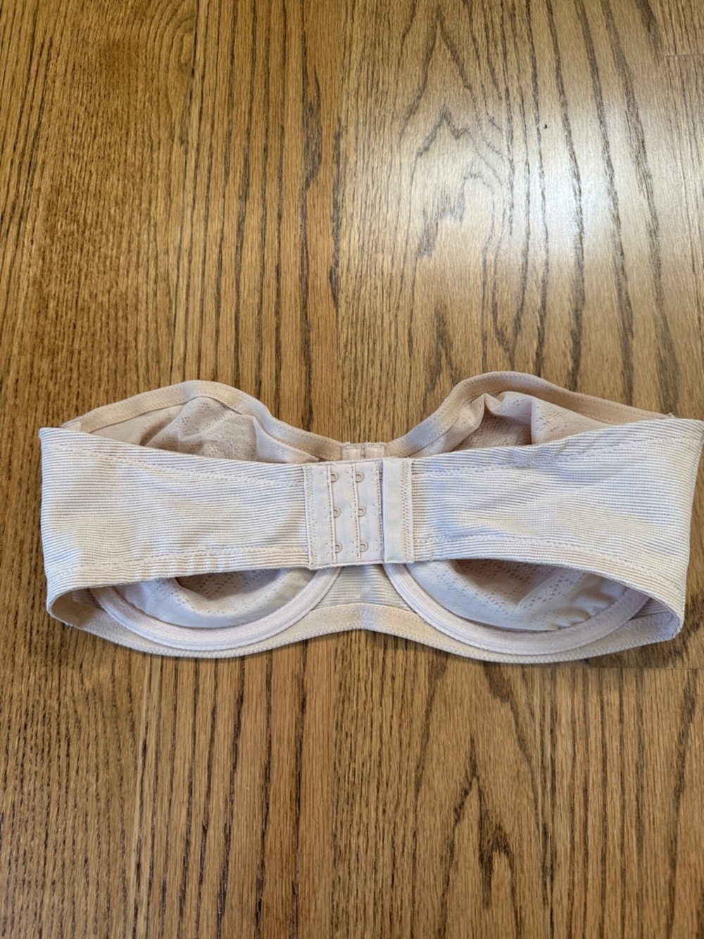 Wacaol Strapless Minimizer Bra - Picture 3 of 8